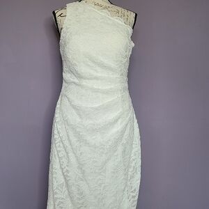 Elegant White Lace Dress